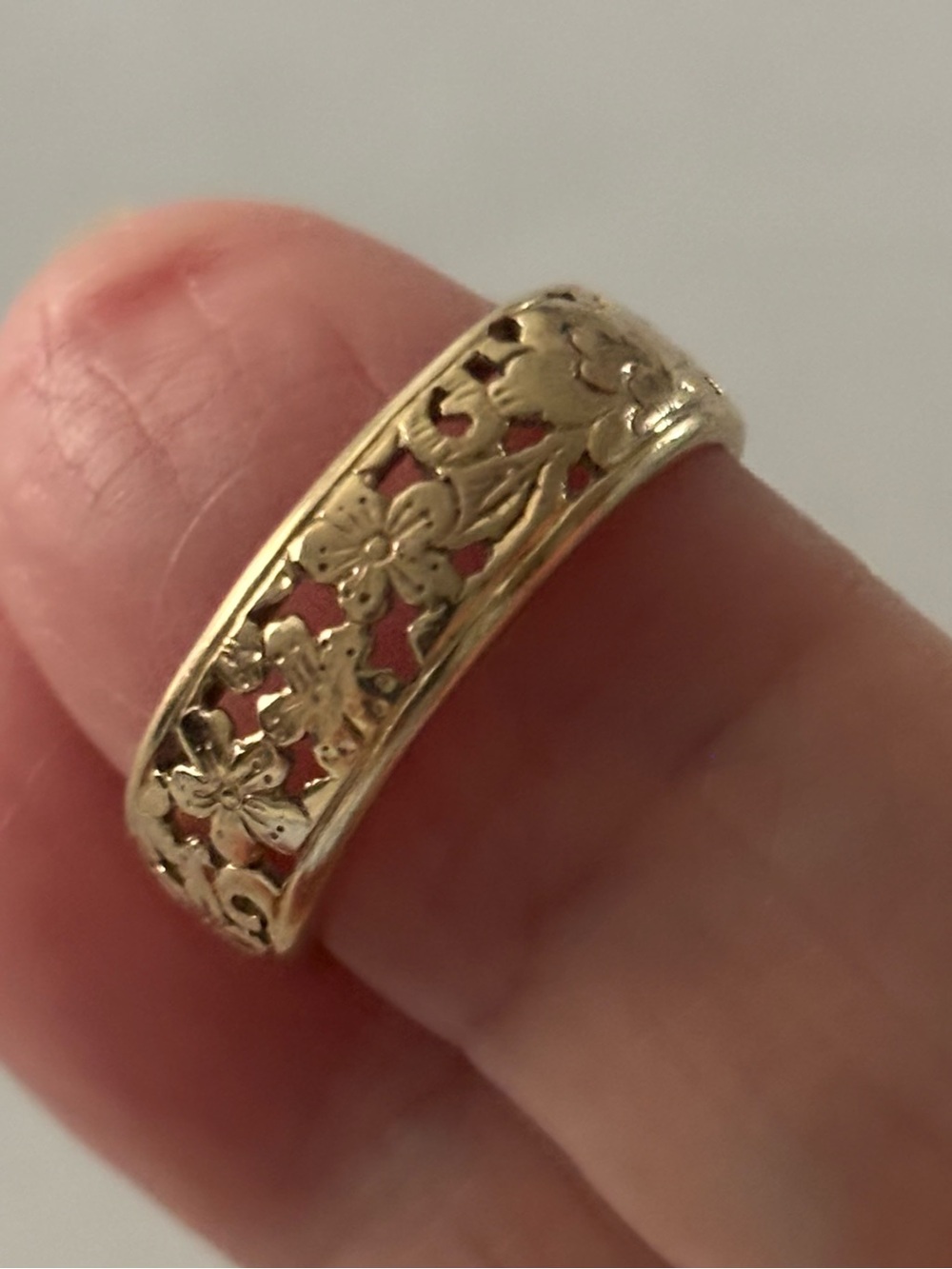 Authentic 14K Ming’s Four Seasons Gold Band